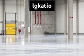 Pronájem - sklady, haly, výrobní prostory 13.000 m2, cena 150 CZK / m2 / měsíc, nabízí
