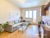 Pronájem bytu 2+1, Praha - Malešice, Útulná, 21 500 Kč/měsíčně, 52 m2, cena 18900 CZK / objekt / měsíc, nabízí