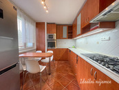 Pronájem bytu 3+1, Kuršova, Bystrc, 79 m2, cena 21000 CZK / objekt / měsíc, nabízí