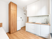 Pronájem ateliéru 1+kk, Na Větrníku, Břevnov, 14500 Kč/měs, 17 m2, cena 14500 CZK / objekt / měsíc, nabízí