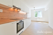 Pronájem bytu 2+kk, Slovanská, Slavkov u Brna, 2 Kč/měs, 66 m2, cena 18000 CZK / objekt / měsíc, nabízí