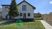 Prostorný a úsporný RD, 6+kk, 183 m2 v obci Jenštejn, cena 16490000 CZK / objekt, nabízí