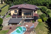 Prodej rodinného domu, 225 m2 - Sazená, cena 11490000 CZK / objekt, nabízí Personal Reality