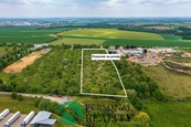 Prodej pozemku 14852 m2 - Říčany, Jažlovice, cena 980 CZK / m2, nabízí