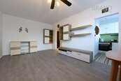 Pronájem bytu 1+1, 30 m2, ul. Valentova, Praha 4 - Chodov. , cena 13500 CZK / objekt / měsíc, nabízí 