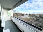 Prodej mezonetového bytu 4+1, atypický, zasklená lodžie, výhled na soutok - města Hradce Králové, cena 6990000 CZK / objekt, nabízí