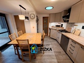 Exklusivní rodinný dům 5+1, Úvoz, Pozořice, cena 11111100 CZK / objekt, nabízí