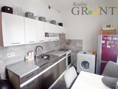 Prodej byty 2+1, 54 m2 - Karviná - Nové Město, cena 2000000 CZK / objekt, nabízí