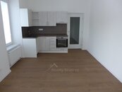 Prodej bytu v OV, 2+kk+parkovací místo, 42m2, centrum Doks, cena 2650000 CZK / objekt, nabízí 