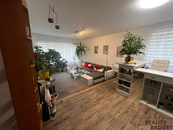 Pronájem, Rodinný dům, Dolní Domaslavice, cena 15000 CZK / objekt / měsíc, nabízí
