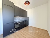 Pronájem byty 1+kk, 29 m2 - Plzeň - Valcha, cena 11000 CZK / objekt / měsíc, nabízí