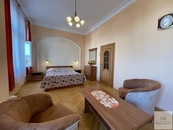 Prodej, Byt 4+1, Karlovy Vary, cena 12550000 CZK / objekt, nabízí