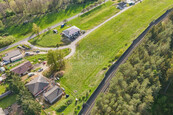 Dovoluji si Vám nabídnout stavební pozemek 2267 m2 v obci Valy u Mariánských Lázní., cena 2890000 CZK / objekt, nabízí