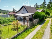 Celoročně obyvatelná chata ve Lhůtě u Tymákova, cena 4500000 CZK / objekt, nabízí