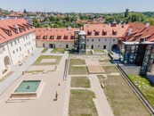 Prodej bytu 2+kk o celkové výměře 70 m2, cena 9290700 CZK / objekt, nabízí CREDITAS Real Estate Management s.r.o.