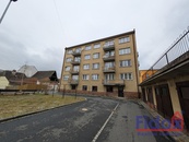 Prodej bytu 4+1 se dvěma balkóny a garáží, U Slunce, Klatovy IV, cena 5490000 CZK / objekt, nabízí