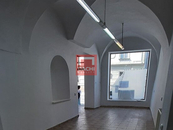 Pronájem, Prostory a objekty pro obchod a služby, Olomouc, cena 25000 CZK / objekt / měsíc, nabízí
