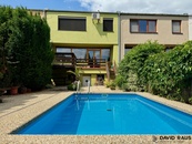 Prodej rodinného domu 5+kk ( 219 m2) s garáží a bazénem, Blučina, cena 12950000 CZK / objekt, nabízí