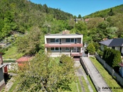 Prodej rodinného domu ( 379 m2) s garáží a zahradou,Kuřim, cena 14500000 CZK / objekt, nabízí