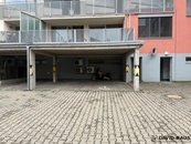 Prodej zastřešeného garážového stání (13 m2), Brno - Vídeňská, cena 1100000 CZK / objekt, nabízí