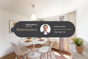 Skvělá příležitost na Vinohradech: 2+kk s potenciálem, blízko Pálavského náměstí, cena 4950000 CZK / objekt, nabízí