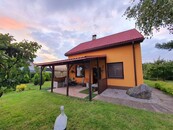 Prodej rodinného domu - chaty, 80 m2, pozemek 445 m2 Chbany - Vadkovice, okres Chomutov., cena 4190000 CZK / objekt, nabízí 