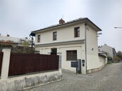 Pronájem kancelářských prostor, cena 25000 CZK / objekt / měsíc, nabízí