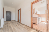 Pronájem, Byt 2+1, Praha 9, cena 25000 CZK / objekt / měsíc, nabízí