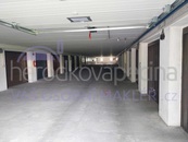 Pronájem garáže 20 m2 v Kroměříži., cena 2000 CZK / objekt / měsíc, nabízí Váš osobní makléř CZ