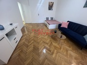 Pronájem byty 2+kk, 50 m2 - Praha - Vinohrady, cena 21000 CZK / objekt / měsíc, nabízí 