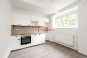 Prodej bytové jednotky 2+1 po kompletní rekonstrukci o velikosti 63 m2, Kladenská ulice, Praha 6 - Vokovice, cena 7700000 CZK / objekt, nabízí