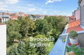 Doporučujeme působivý byt na rozhraní Vinohrad a Vršovic, 4+kk (129 m2) plus lodžie (cca 2,3 m2) a sklep (cca 4 m2), Praha 10 - Vršovice, ul. U Vršovického nádraží, cena 15800000 CZK / objekt, nabízí Svoboda bydlení s.r.o.