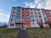 Dlouhodobý pronájem nově zrekonstruovaného bytu 2+1 se sklepem, cena 17300 CZK / objekt / měsíc, nabízí